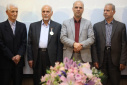 اهدای چهاردهمین نشان سلامت اجتماعی به استاد پیشکسوت دانشگاه علامه طباطبائی