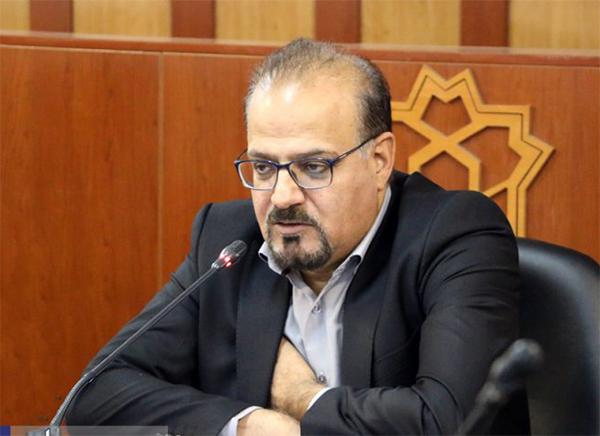 علی خاکساری رفسنجانی: سهمیه‌بندی بنزین یک گزینه بد در میان گزینه‌های بدتر است