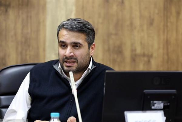 آرمین امیر، مهمان اولین قسمت از برنامه تلویزیونی «چراغ مطالعه»